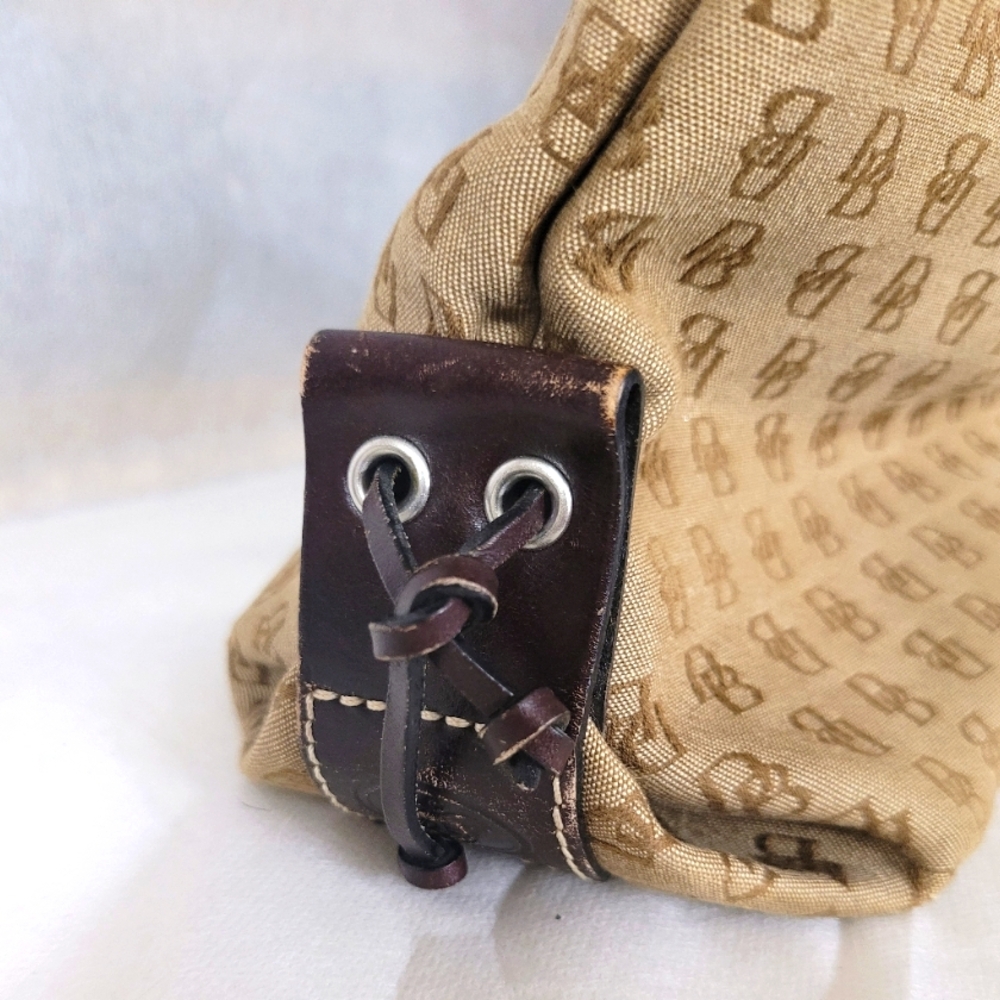 Dooney & Bourke Signature Canvas Tassle Shoulder Bag, Vintage Collectible - Picture 7 of 10